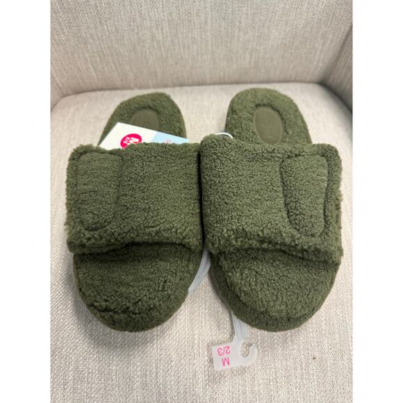 NWT Boys Cat & Jack Green Ace Adjustable Slide Slippers - M (2/3) - Picture 2 of 4
